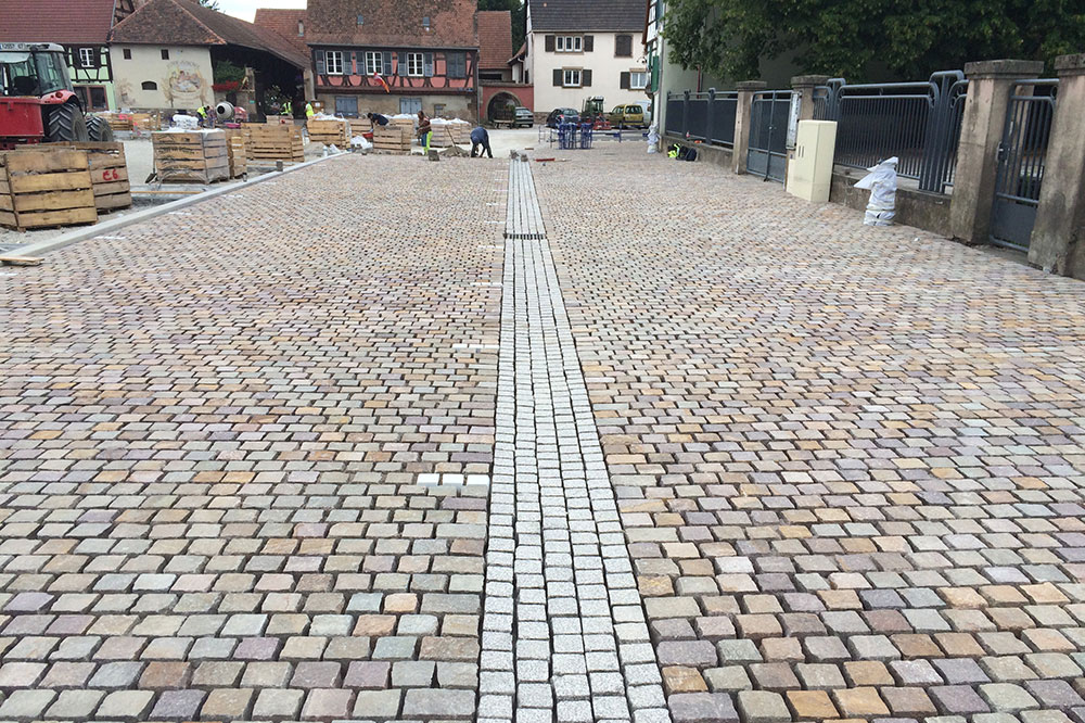 gros plan sur les pavés