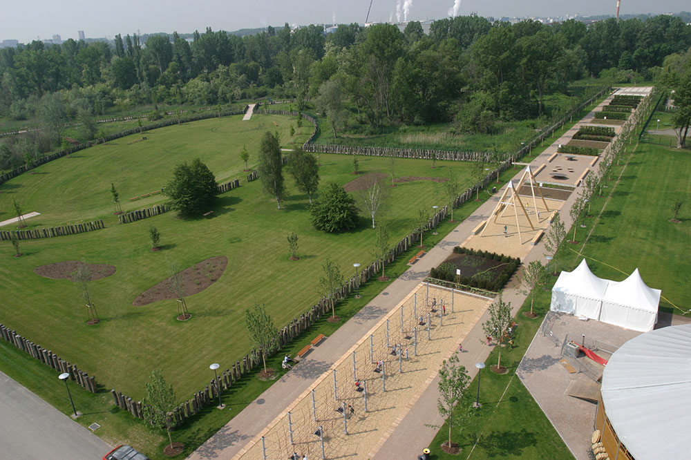 vue aérienne de l'allée