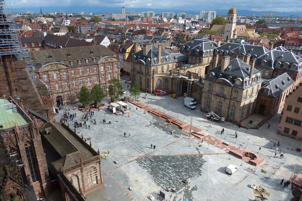 vue aérienne de la place