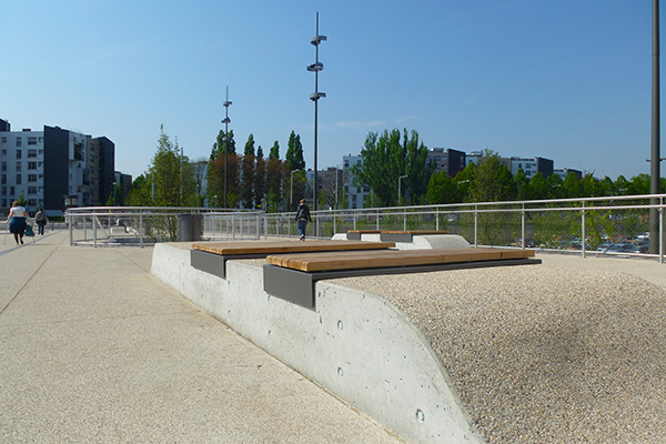 gros plan sur un banc